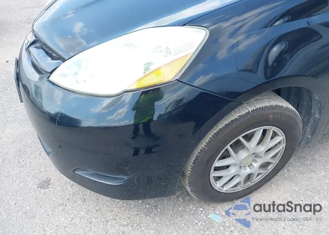 2010 Toyota Sienna Ce z USA, uszkodzony, nr VIN 5TDKK4CC4AS294176